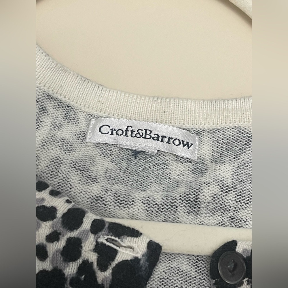 CROFT & BARROW Black and White Animal Print 100% Cotton Cardigan Sweater Size L - Picture 4 of 10
